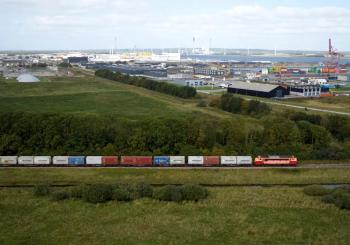 New intra-Denmark container service