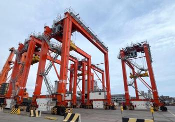 BCT Gdynia's eight new RTGs