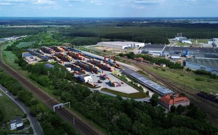 Foundation stone for Loconi's new inland terminal - laid