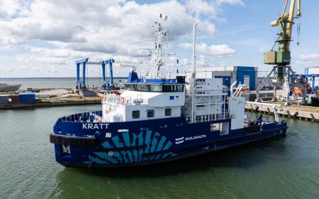 Estonia's multipurpose workboat - ready for launching