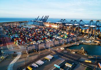 Hutchison Ports orders 17 Konecranes' ARTGs for Felixstowe