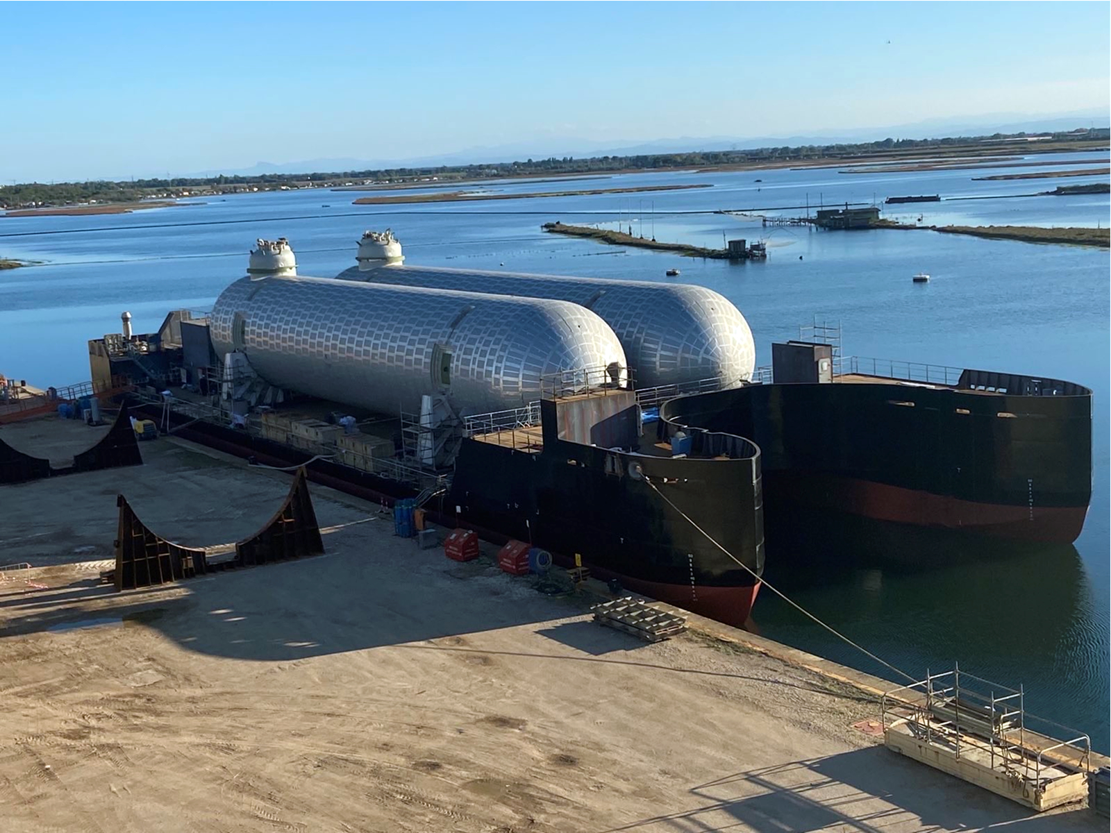 LNG bunkering platform presented in Ravenna