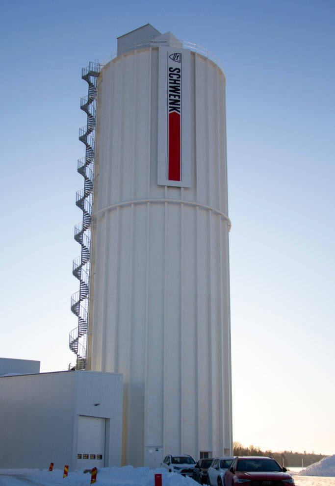 Schwenk's new Swedish terminal