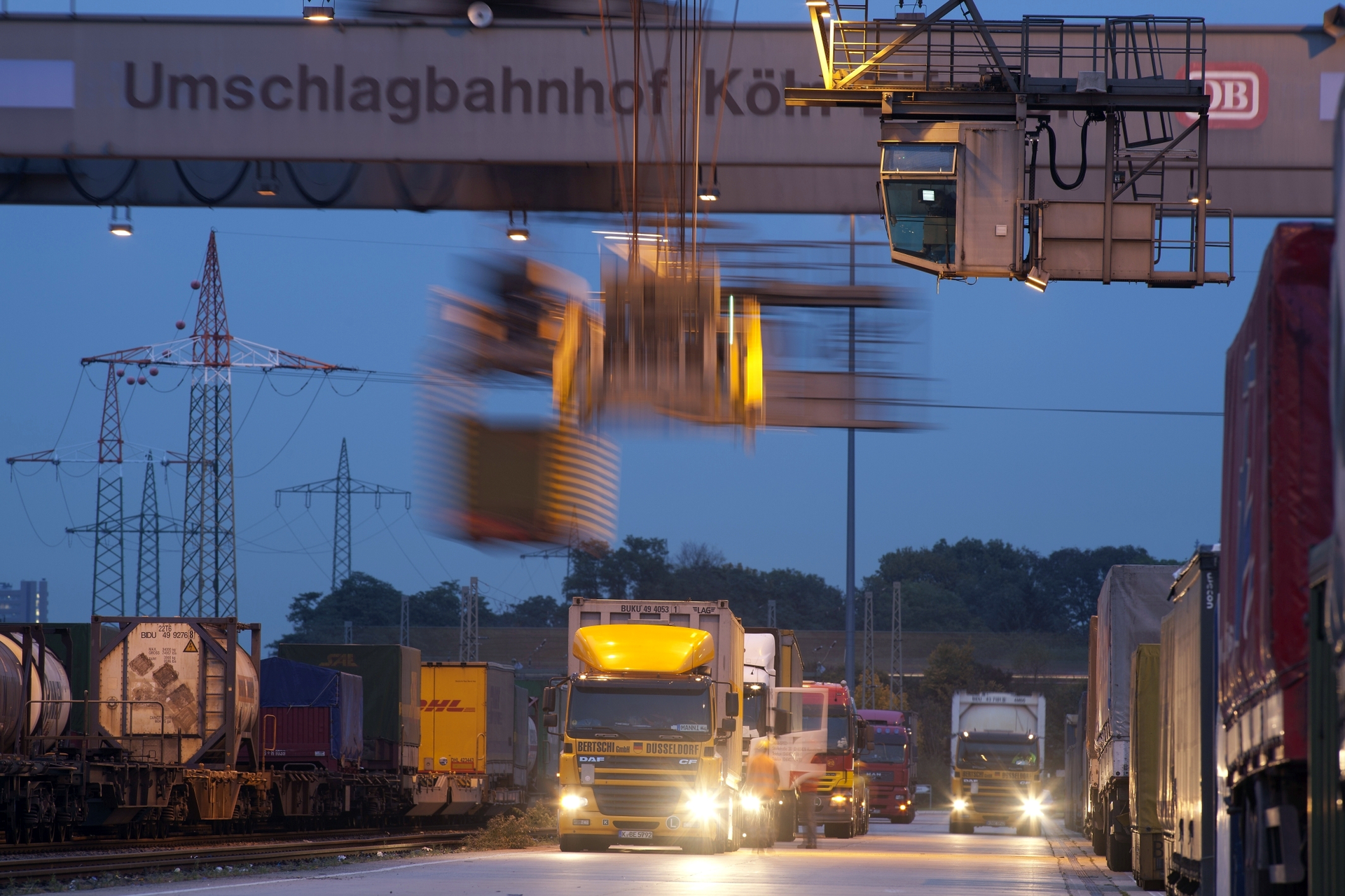 Additional departures on Kombiverkehr's North-South routes