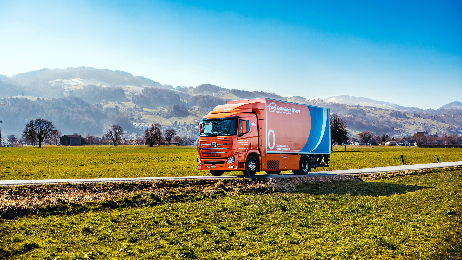 Gebrüder Weiss' hydrogen truck - one year of emission-free operations