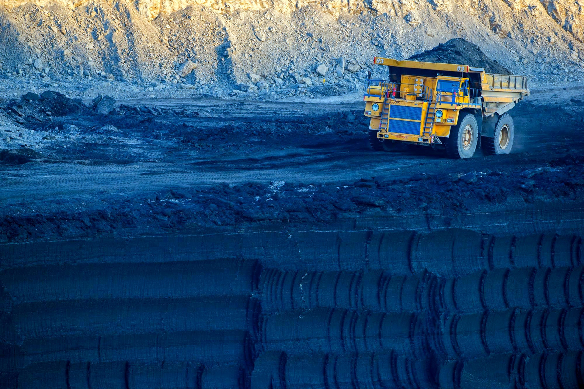 Containerised coal rail transports from Russia to China