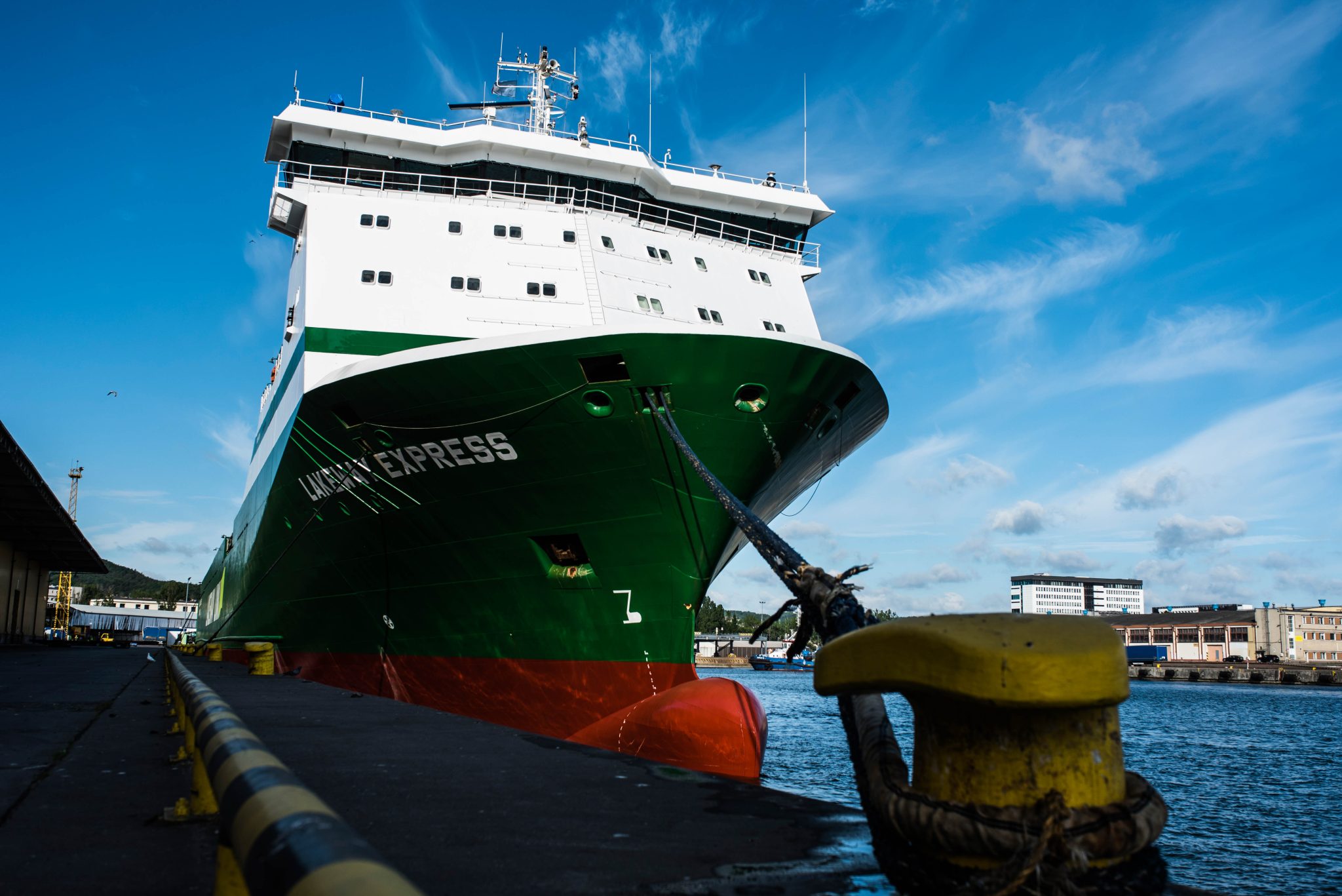 The Gdynia-Södertälje ro-ro service grinds to a halt