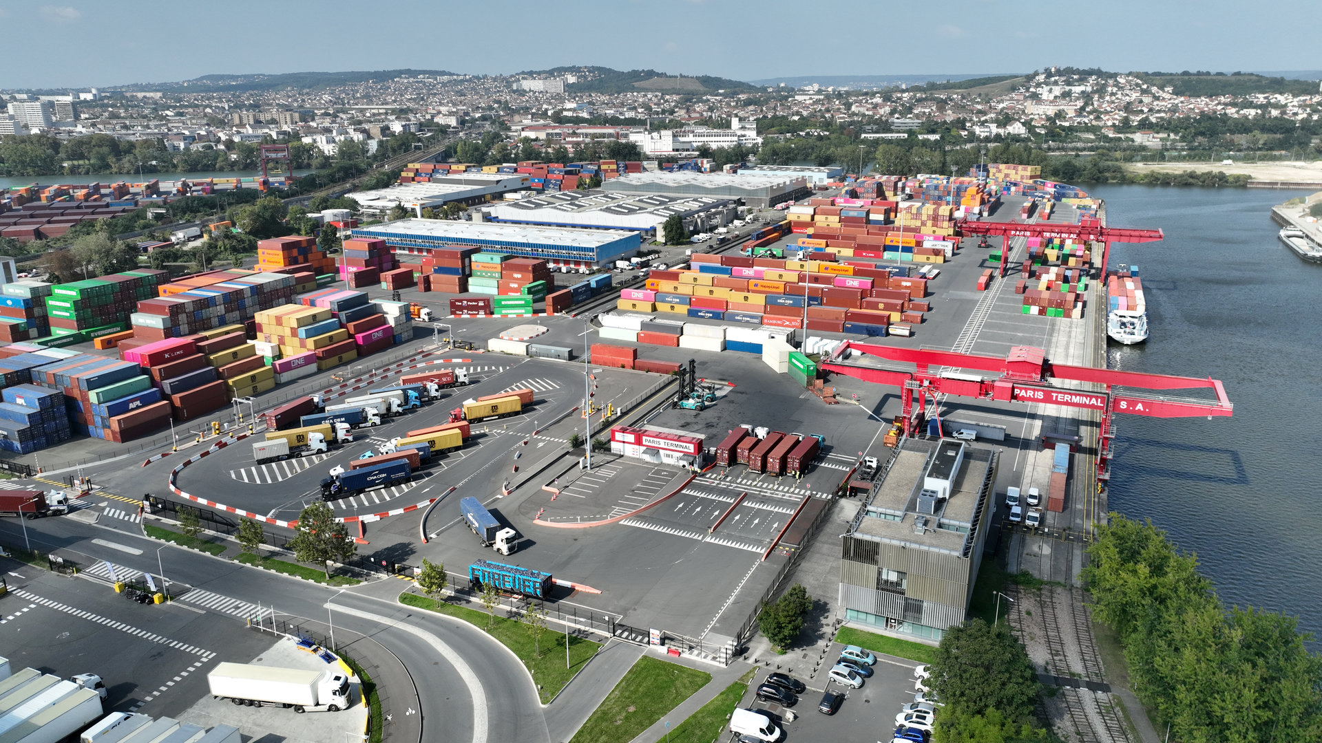 Identec-Paris 5G reefer co-op