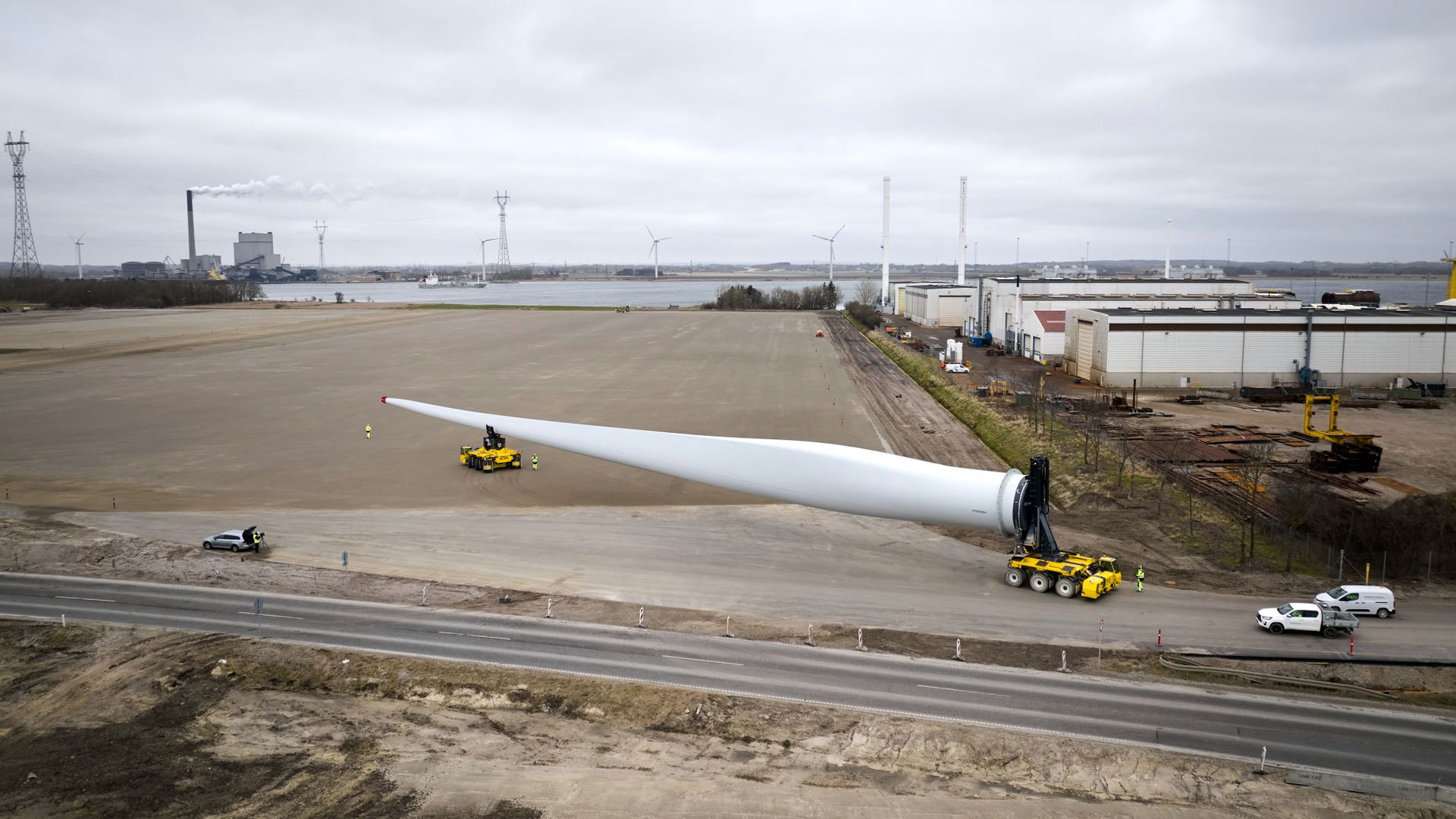 Siemens Gamesa starts using its new storage area in Aalborg