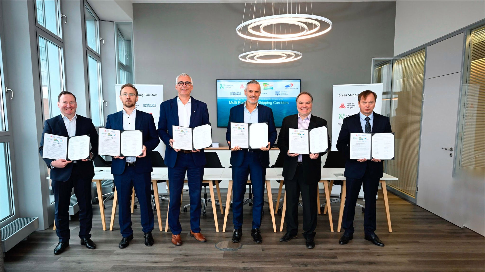 Port-shipping green corridors MoU