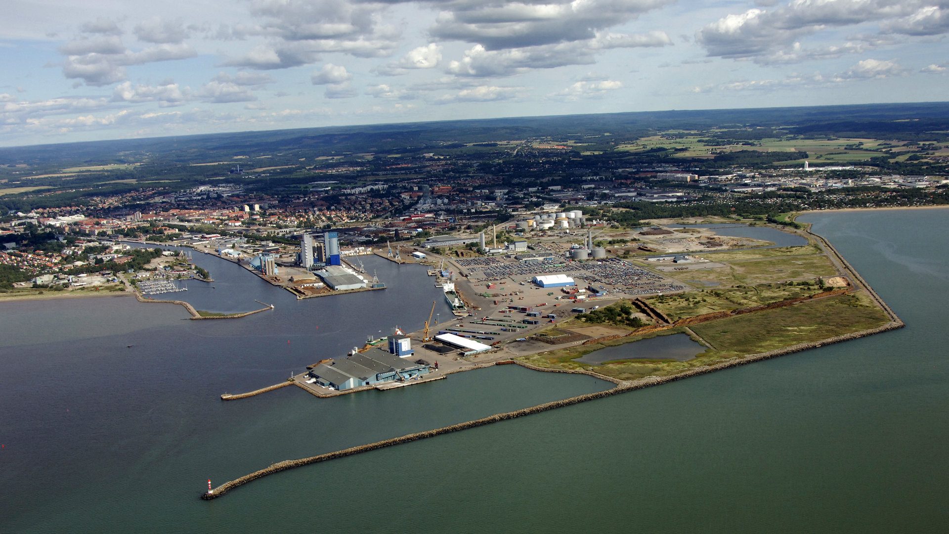 Samskip connects Halmstad with Iceland