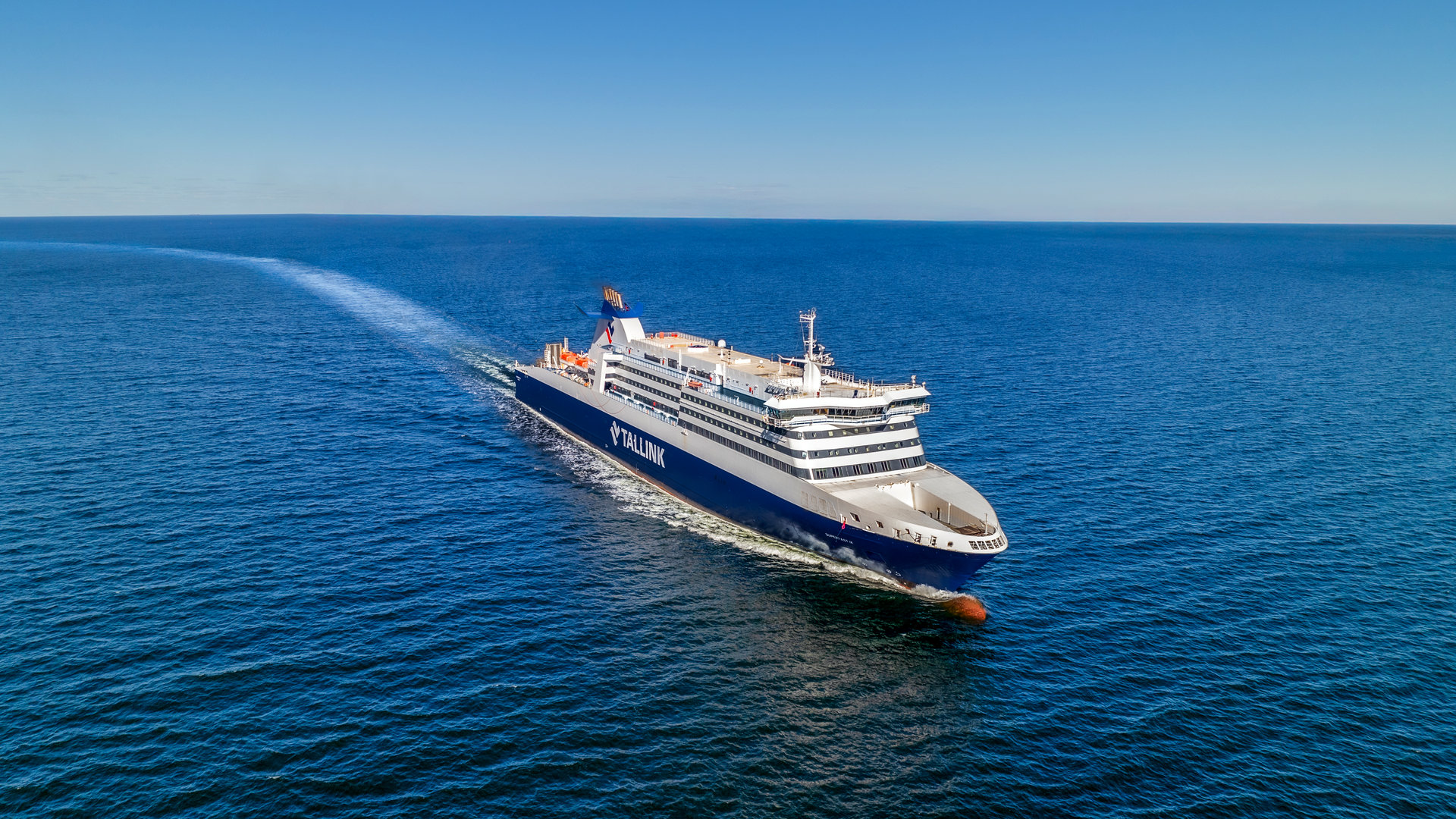 Superfast IX leaves the Baltic